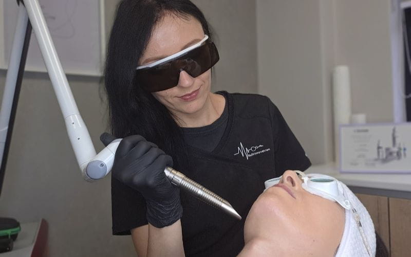 laser-treatment-for-face-skin-rejuvenation (1)